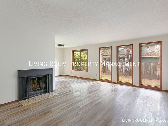 3rd image of 7670 SW Leslie St