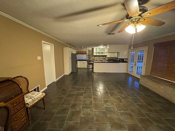 5th image of 279 Lazy Acres Dr