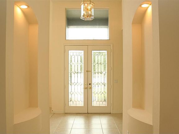 2nd image of 19101 Mandarin Grove Pl