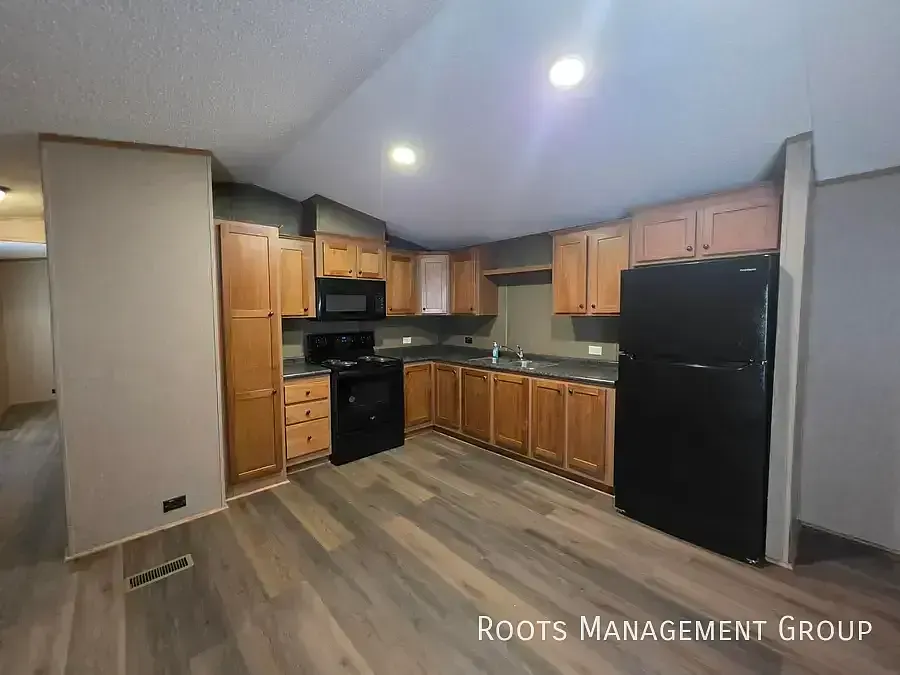 3 Bed 2 Bath Home Available for Lease at Shady Acres MH & RV Resort - Apply Now! — Photo 3