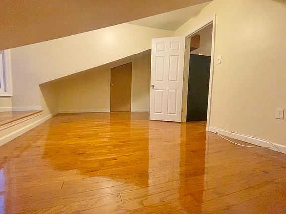 5th image of 343 S 4th Ave #3