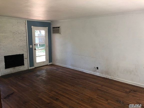 3rd image of 12 Peppermill Ln