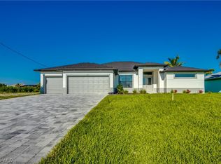 1528 NW 36th Ave, Cape Coral, FL 33993