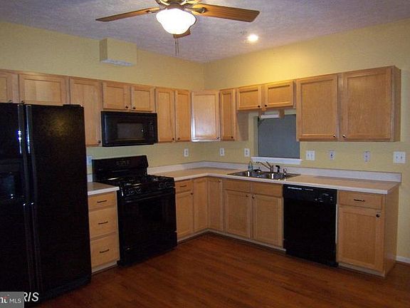 2nd image of 1732 Sea Pine Cir
