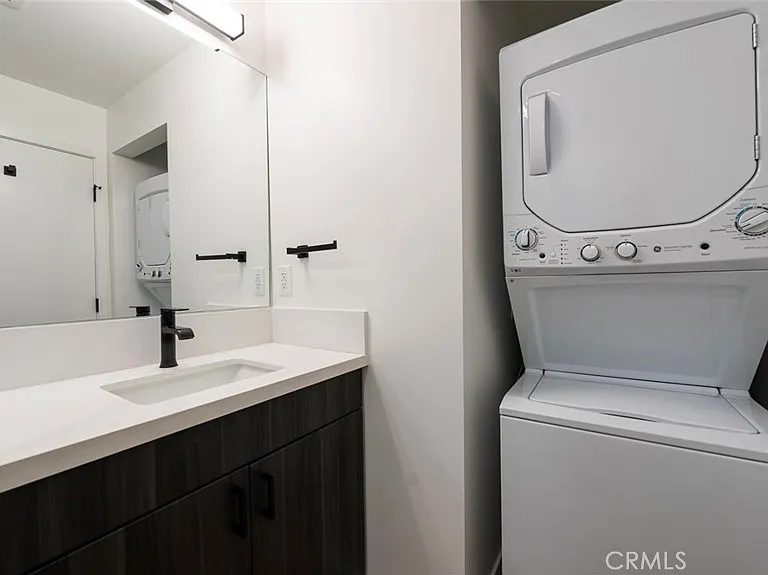 611 N Occidental Blvd #1 — Photo 7