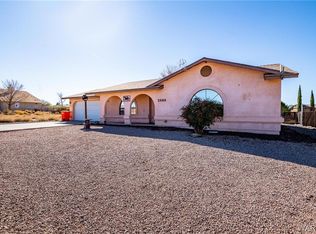 7568 E Cayuse Dr, Kingman, AZ 86401