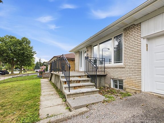 3rd image of 17 Amberjack Blvd