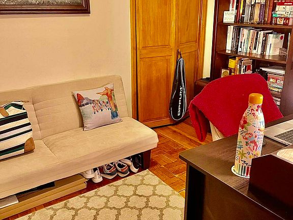 5th image of 39 W 85th St APT 4