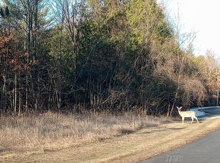 5 Castleview, Gladwin, MI 48624