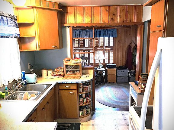 4th image of 15080 Boulder Way