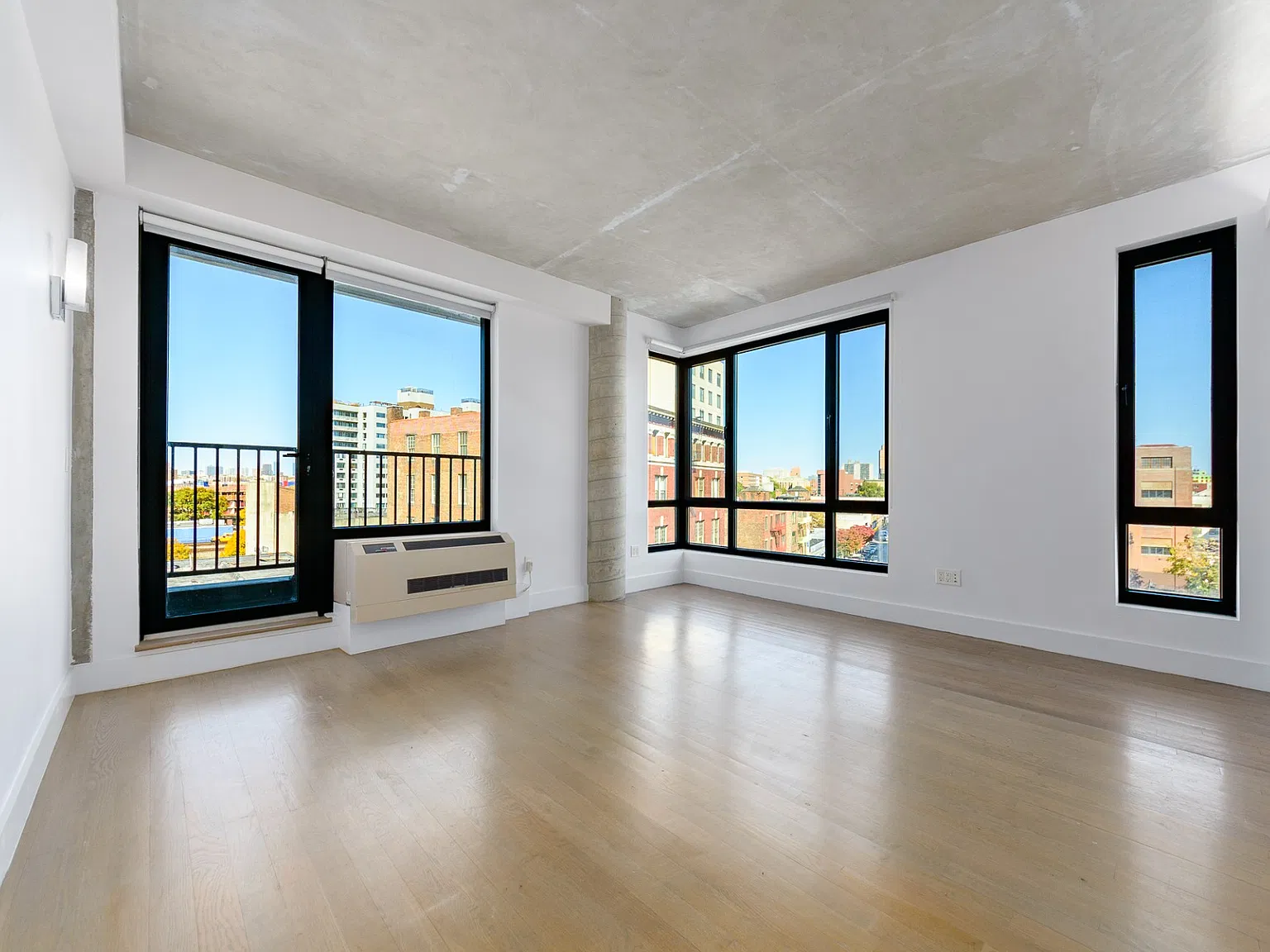 225 East 138th Street — Photo 1