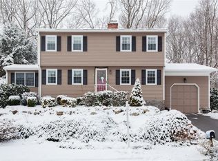 145 Sage Dr, Warwick, RI 02886