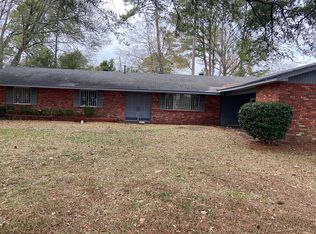 5905 Whitehill Dr, Jackson, MS 39206