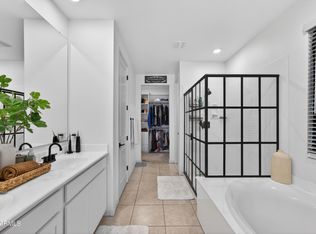 36810 N Camarillo Drive, San Tan Valley, AZ 85140