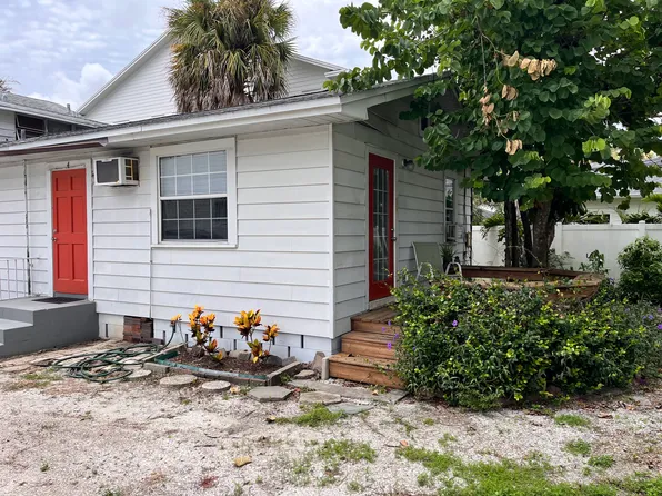 919 19th Ave N #4, Saint Petersburg, FL 33704