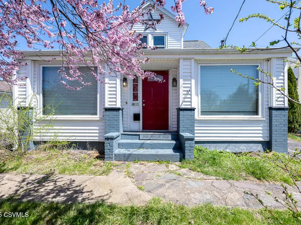 2106 Heights Rd, Berwick, PA 18603