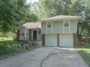 613 NE 114th Ter, Kansas City, MO 64155
