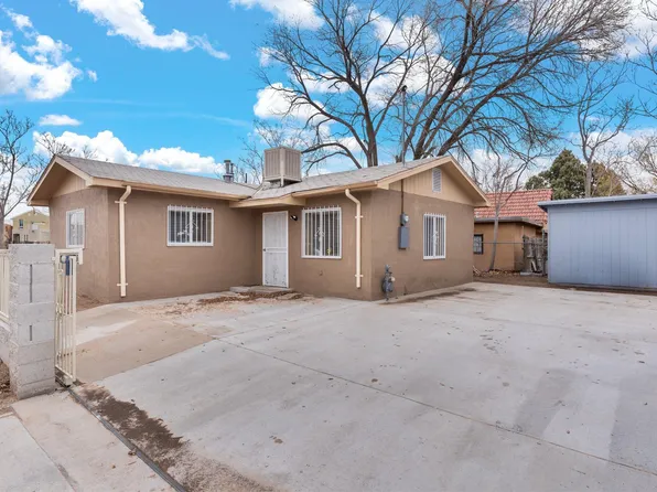 708 Nuanes Ln SW, Albuquerque, NM 87102