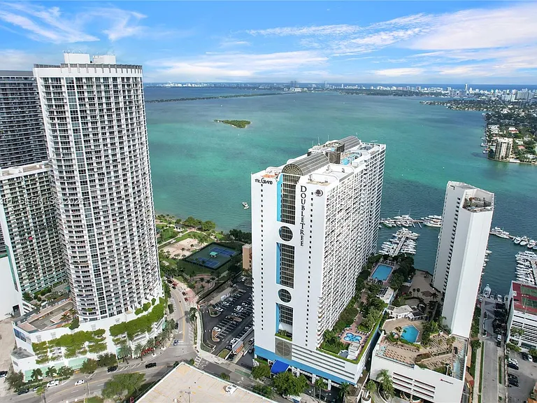 1717 N Bayshore Dr #A-1132 — Photo 17