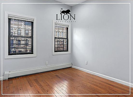 4th image of 304A Sumpter St #2