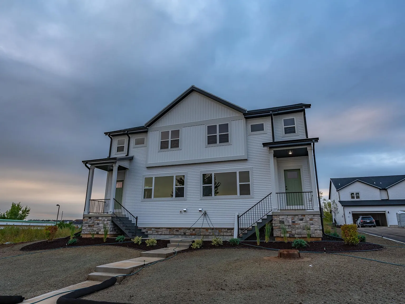 3 bed, 2.5 bath, 1698 sqft, $2,900 — Photo 1