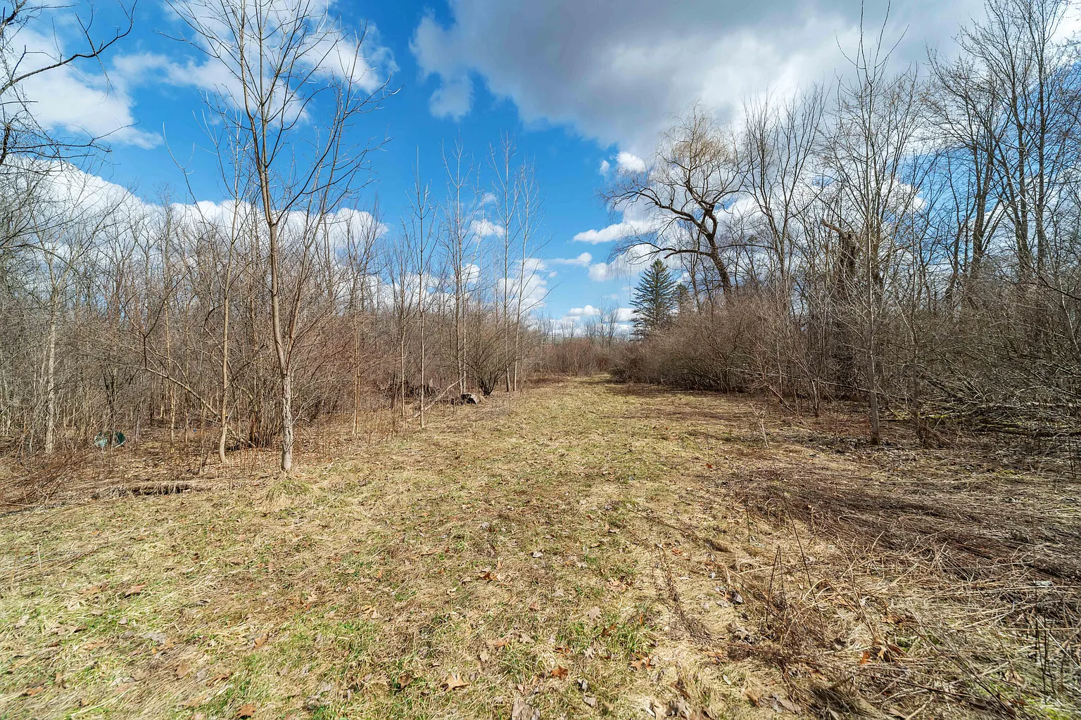 2725 S Duck Lake Rd photo 1