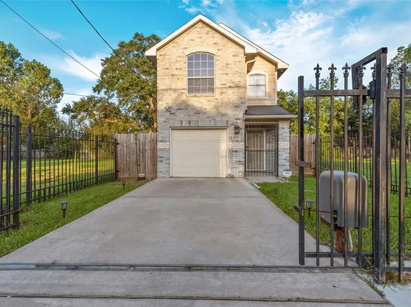 6630 Apollo St, Houston, TX 77091