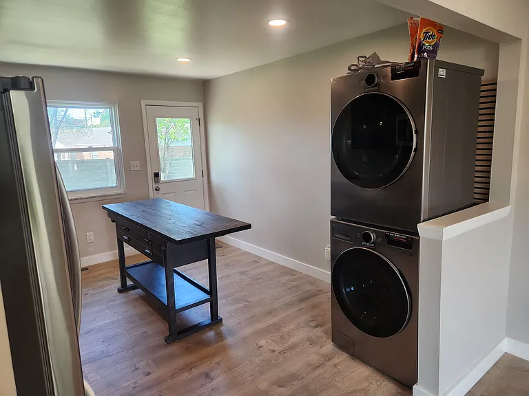 8139 Grand River Rd #2 — Photo 27