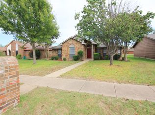 2622 Hartford Ln, Lancaster, TX 75134