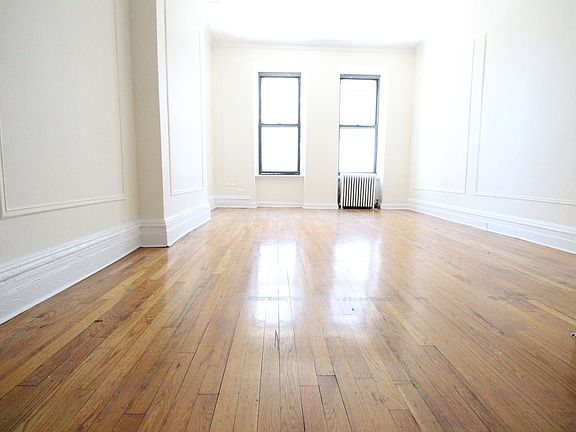 3rd image of 770 Amsterdam Ave APT 5N