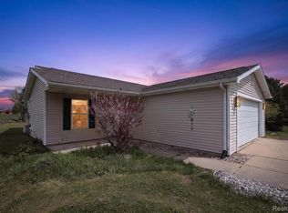 45196 76th Ave, Decatur, MI 49045