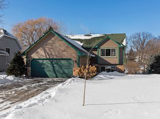 143 126th Ave NW, Coon Rapids, MN 55448