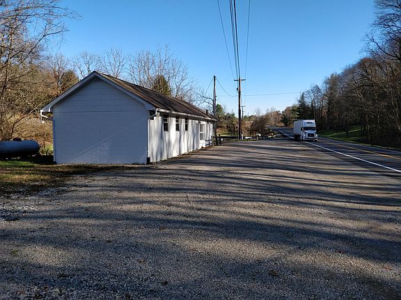 5th image of 7917 East Pike