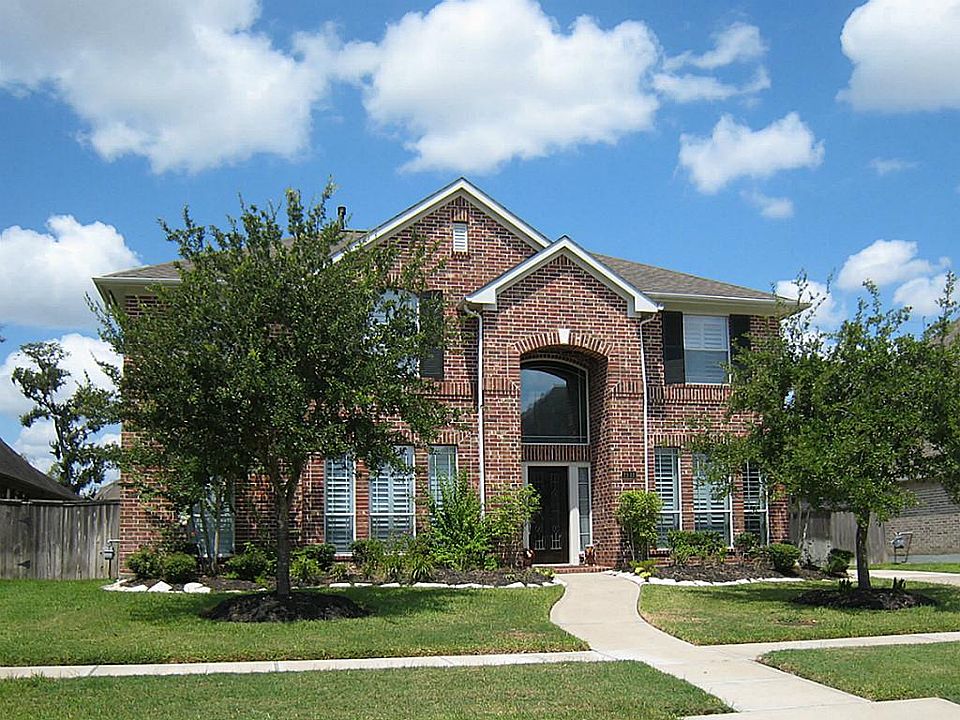 1st image of 2111 Upland Shadows Dr