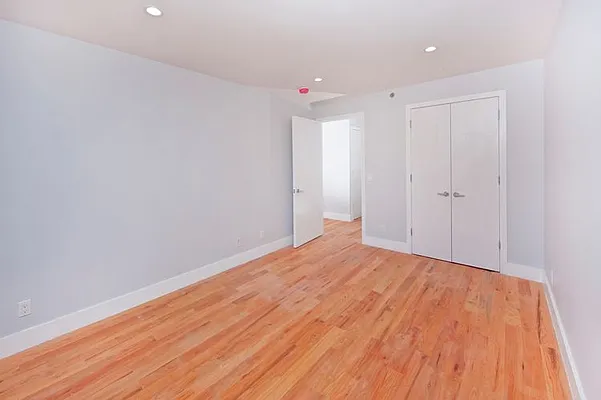 Rented by Next Door Realty NYC | media 9