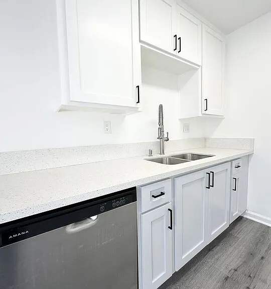 6795 N Paramount Blvd — Photo 1