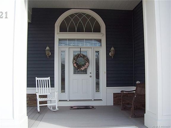 2nd image of 21 W Essex Ave