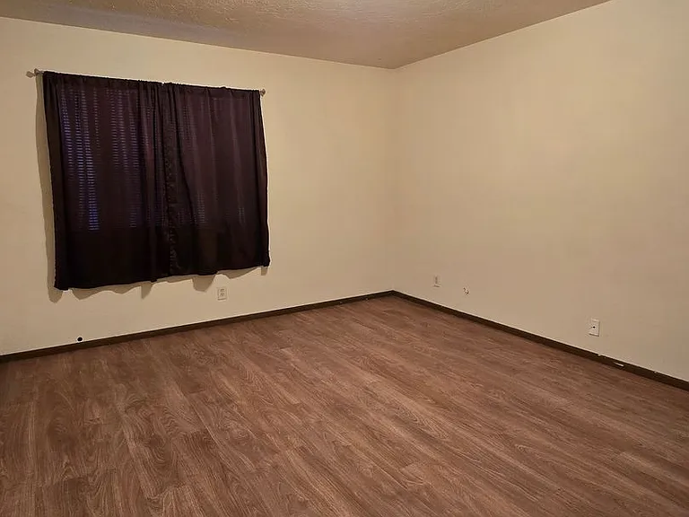 1705 Cliffside Dr — Photo 15