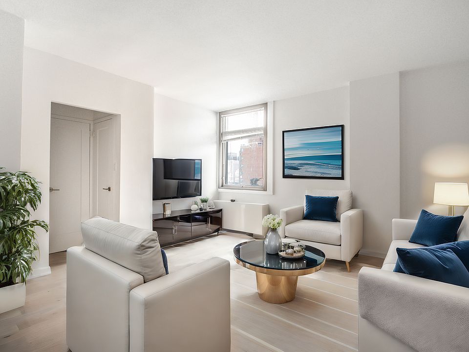 1st image of 4 Park Ave APT 22B