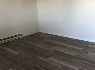 218 Mount Rose St APT 2, Reno, NV 89509