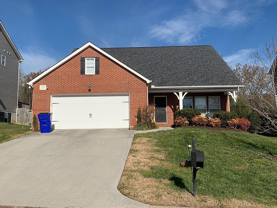 1st image of 1735 Point Wood Dr