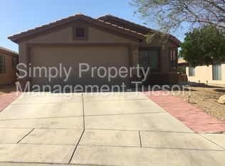8456 E Bowline Rd, Tucson, AZ 85710