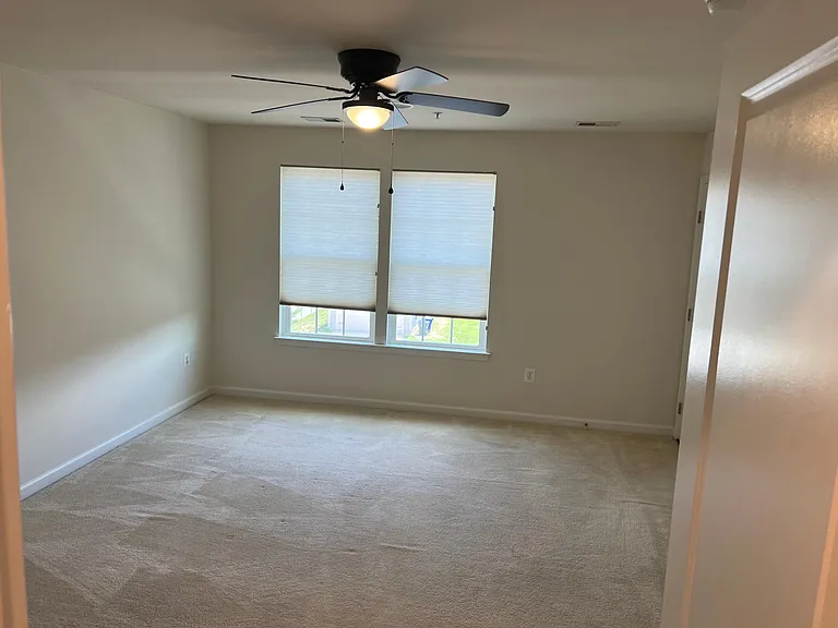 11761 Nationals Ln — Photo 18