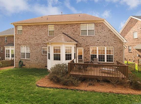 3rd image of 7136 Rea Croft Dr