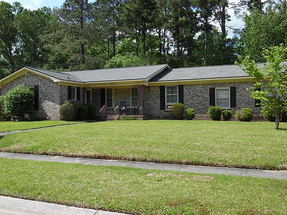 2nd image of 2844 Nantuckett Ave