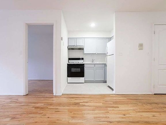 2nd image of 72 Maspeth Ave #2A