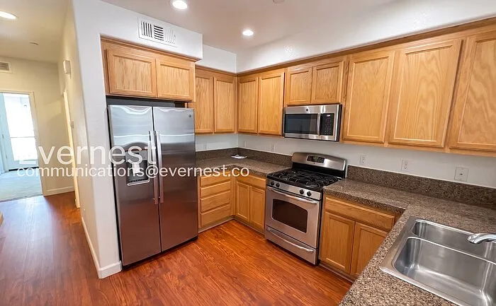 69 Ede Ln — Photo 4