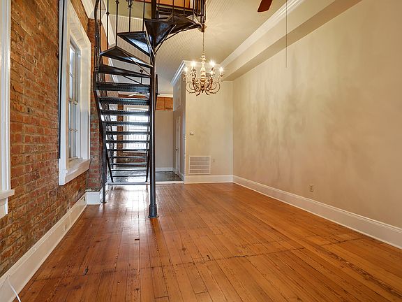 2nd image of 830 Saint Philip St APT J