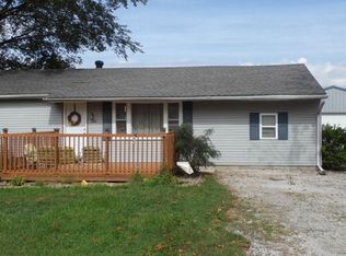 408 W 6th St, Monroe City, IN 47557