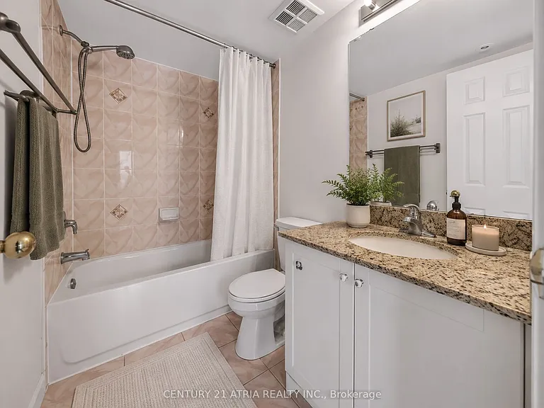 92 Louisbourg Way — Photo 11